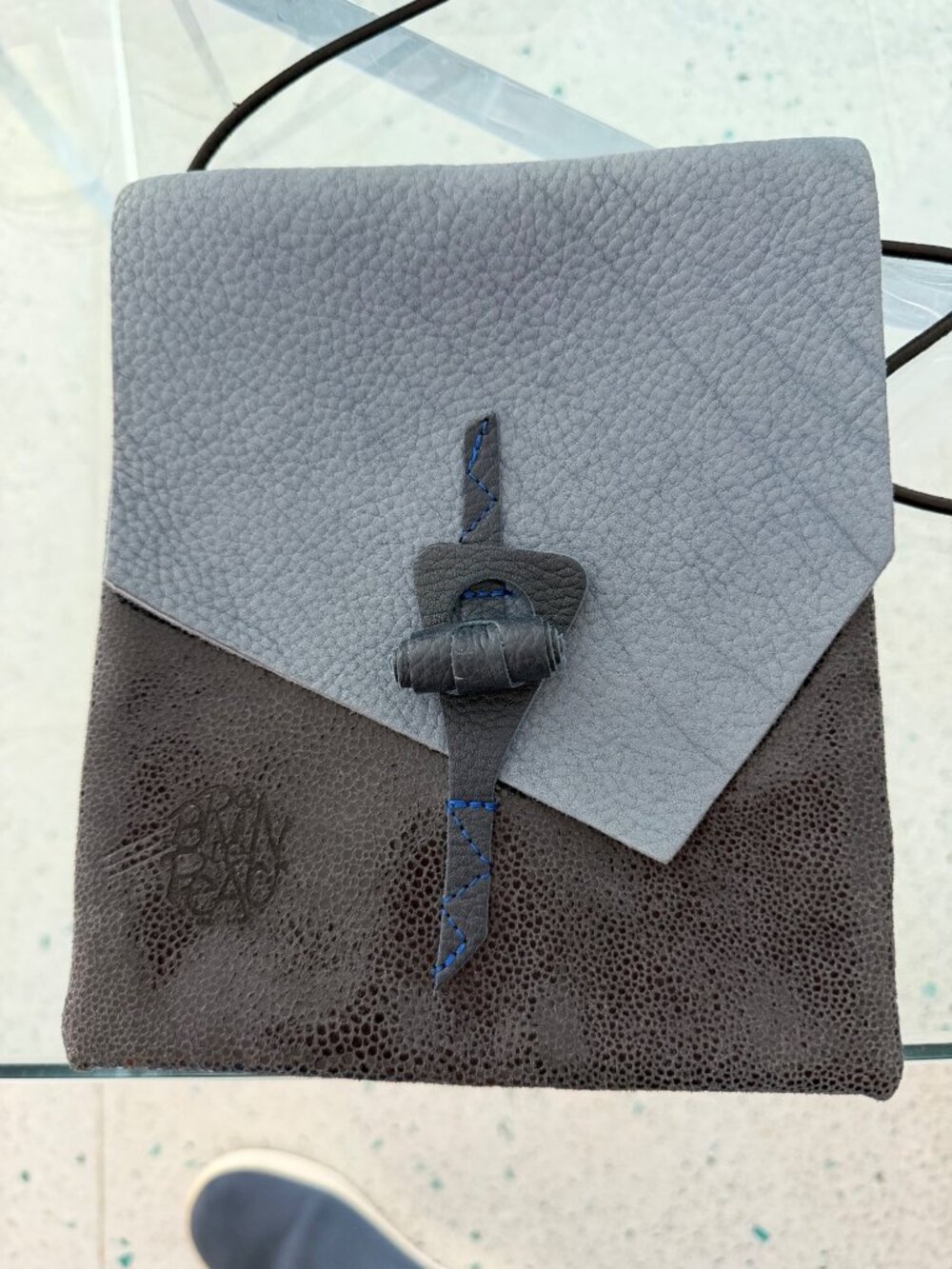 Handcrafted Two Toned Stingray Leather Artisanal Crossbody Bag Blue Casual - Picture 11 of 13